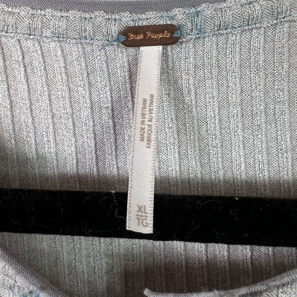 Free People Layer Me Henley Top XL Grey Floral Long Bell Sleeve Ribbed Boho - Picture 3 of 12